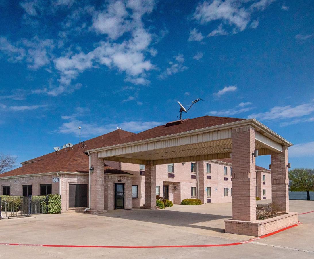 Red Roof Inn Fort Worth - Saginaw Buitenkant foto